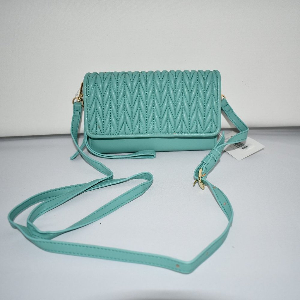 Landry Rouched Work It Wearable Wallet in Turquoise #S22LS40055 NWT